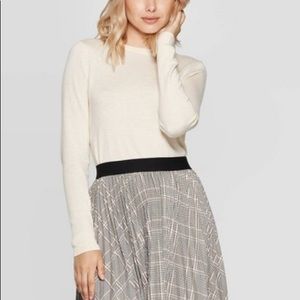 Long Sleeve Ribbed Cuff Crewneck Pullover Sweater